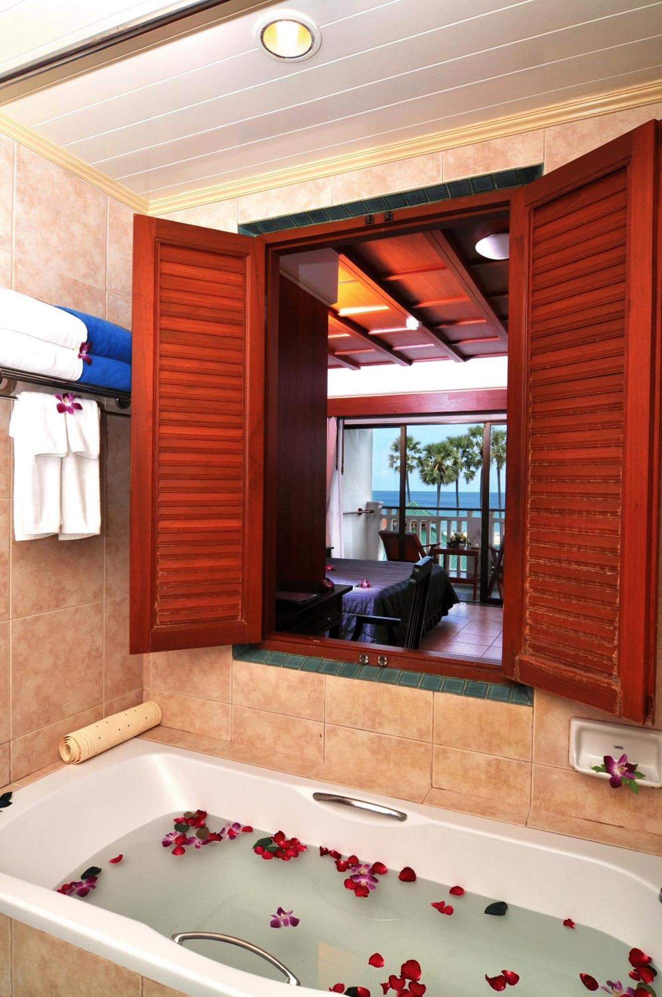 Karon Princess Hotel Sha Extra Plus Eksteriør billede
